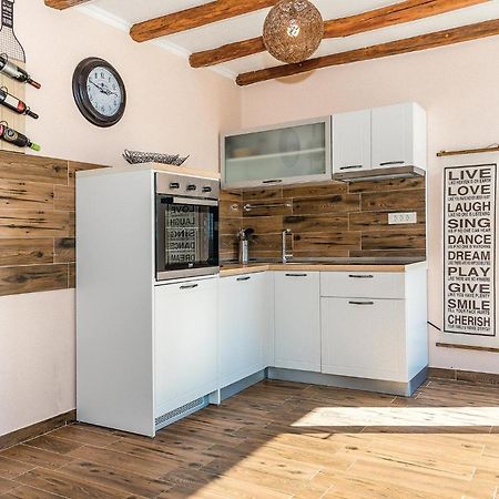 Gorgeous Home In Kijevo With Kitchen Esterno foto