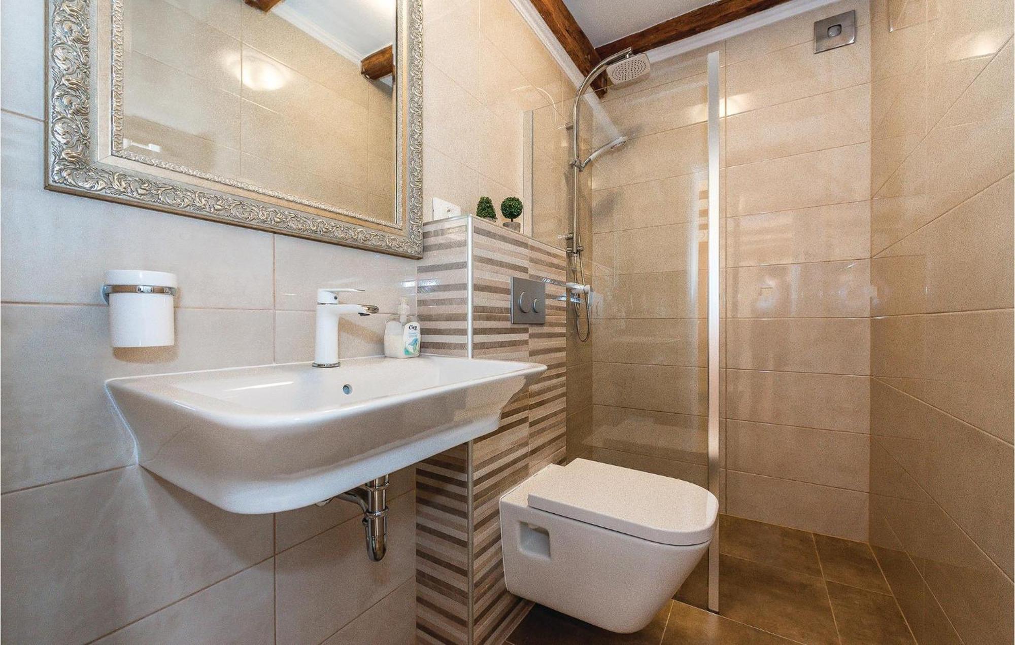 Gorgeous Home In Kijevo With Kitchen Esterno foto