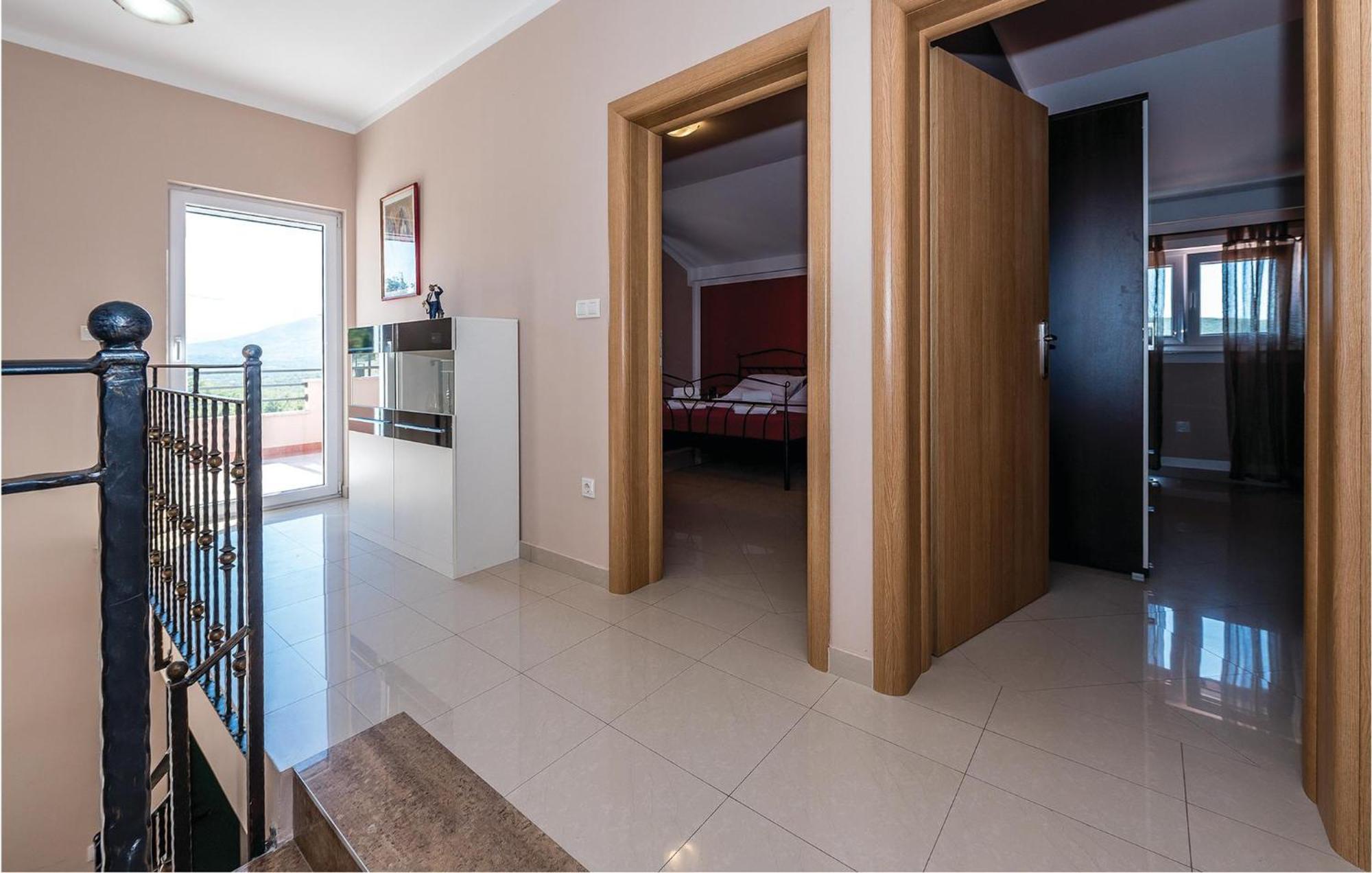 Gorgeous Home In Kijevo With Kitchen Esterno foto