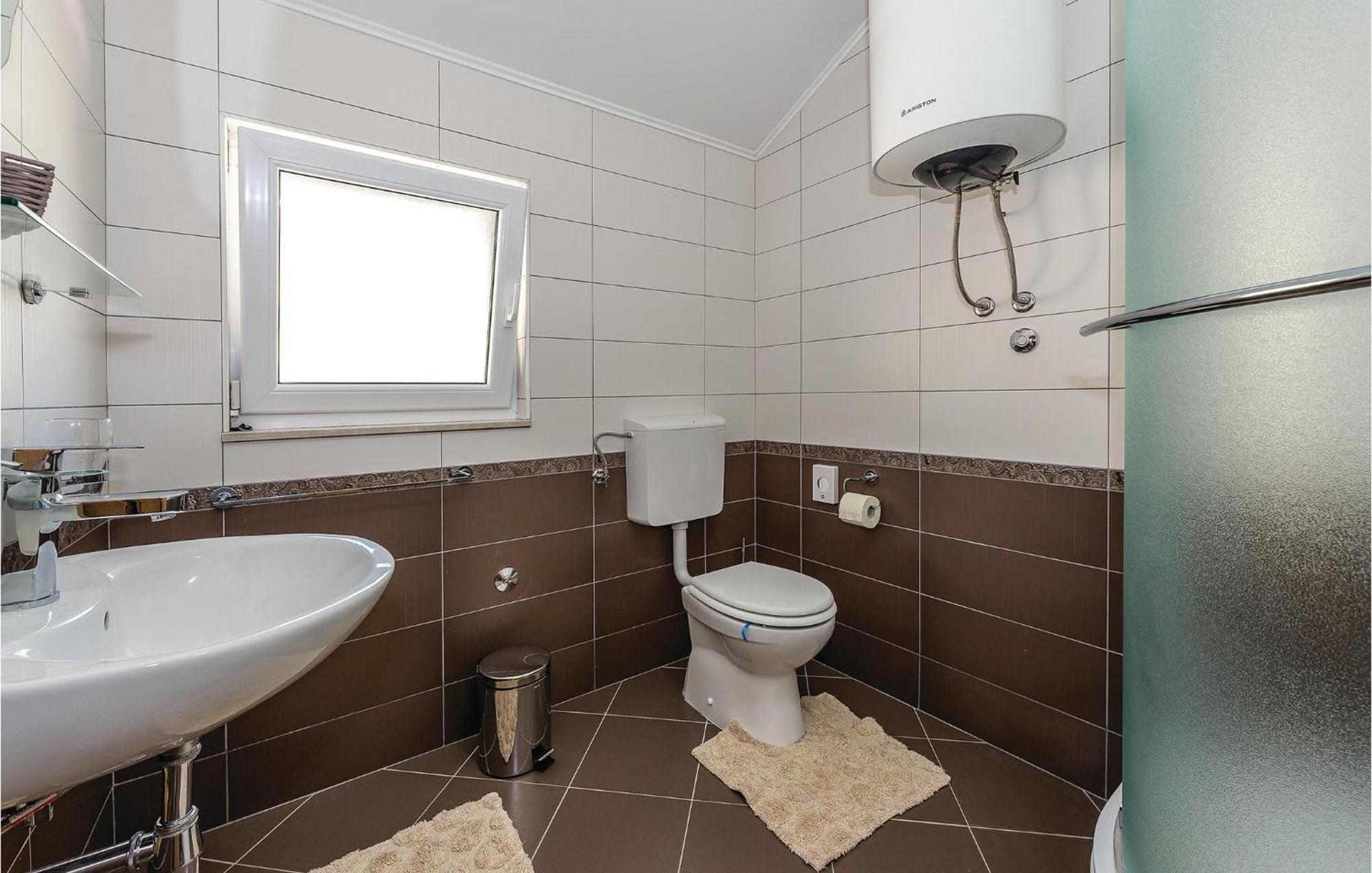 Gorgeous Home In Kijevo With Kitchen Esterno foto